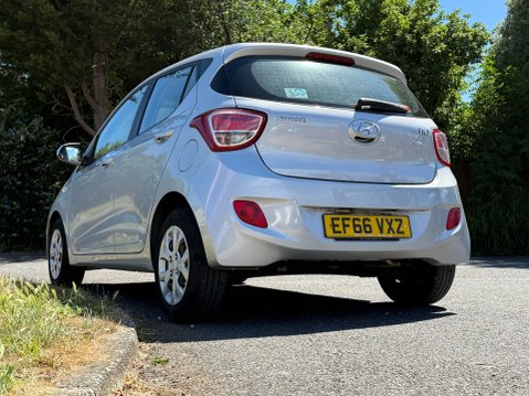 Hyundai i10 SE AUTOMATIC 37