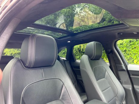 Jaguar F-Pace 2.0 D180 Chequered Flag Auto AWD Euro 6 (s/s) 5dr 17