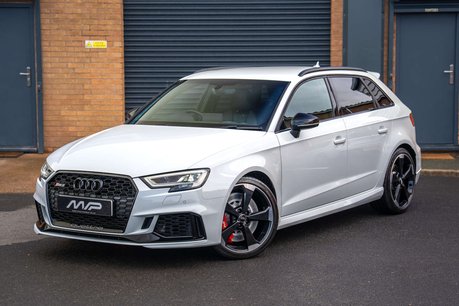 Audi RS3 2.5 RS 3 Sportback TFSI Quattro Semi-Auto 4WD 5dr