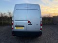 Renault Master 2.3 dCi 35 Business+ FWD LWB Medium Roof Euro 6 4dr 7