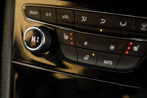 Vauxhall Astra ELITE NAV 28