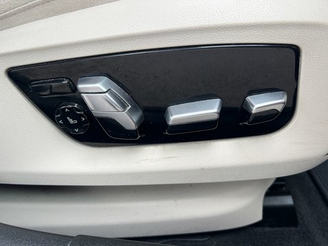 BMW 5 Series (Sold) 3.0 530d SE Saloon 4dr Diesel Auto xDrive Euro 6 (s/s) (265 ps) 34