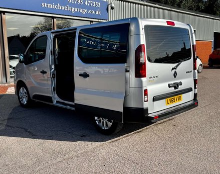 Renault Trafic 2.0 Trafic Sport Energy dCi 5dr 10