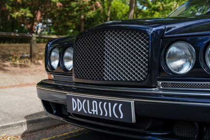 Bentley Continental R Mulliner 8