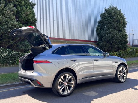 Jaguar F-Pace 2.0 D200 MHEV R-Dynamic HSE Auto AWD Euro 6 (s/s) 5dr 47