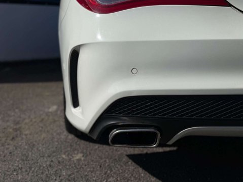 Mercedes-Benz CLA Class 2.1 CLA220d AMG Sport Shooting Brake 7G-DCT Euro 6 (s/s) 5dr 38