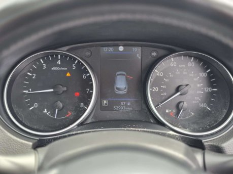 Nissan Qashqai 1.3 DIG-T Tekna SUV 5dr Petrol DCT Auto Euro 6 (s/s) (160 ps) 34