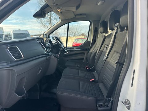 Ford Transit Custom 300 LIMITED P/V ECOBLUE 15