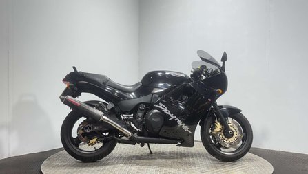 Triumph Daytona 900 1996 ONLY 23K PROJECT CLASSIC BIKE CLEAN AND COMPLETE 885CC