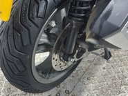 Piaggio MP3 YOURBAN LT 2015 3K NEW MOT NEW TYRES TRIKE 3 WHEELER 300CC 33