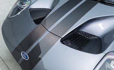 Ford GT Carbon Series 40