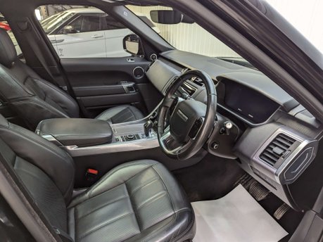 Land Rover Range Rover Sport 3.0 Range Rover Sport HSE SDV6 Auto 4WD 5dr 46