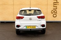 MG ZS SE 7