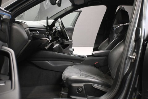 Audi A4 2.0 A4 Black Edition 40 TDI MHEV Quattro Semi-Auto 4WD 5dr 54