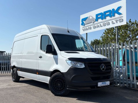 Mercedes-Benz Sprinter 2.0 315 CDI Premium Panel Van 5dr Diesel Manual FWD L2 H2 Euro 6 (s/s) (150 1