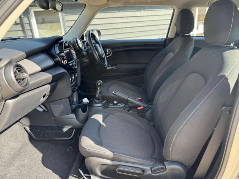 Mini Hatch 1.5 Cooper Hatchback 3dr Petrol Manual Euro 6 (s/s) (136 ps) 20