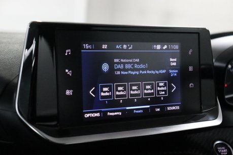 Peugeot 2008 BLUEHDI ACTIVE PREMIUM S/S 40