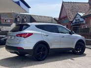 Hyundai SANTA FE PREMIUM SE CRDI 2