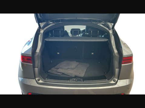 Jaguar E-Pace 2.0 E-PACE R-Dynamic HSE D AWD Auto 4WD 5dr 9