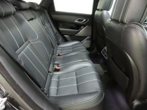 Land Rover Range Rover Velar 2.0 D240 R-Dynamic HSE SUV 5dr Diesel Auto 4WD Euro 6 (s/s) (240 ps) 9