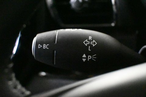 Mini Clubman 1.5 Clubman Cooper Auto 6dr 38