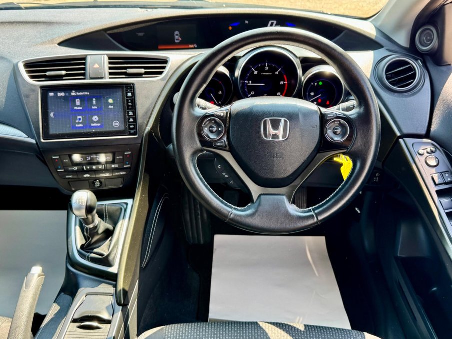 2015 Honda Civic — image 2