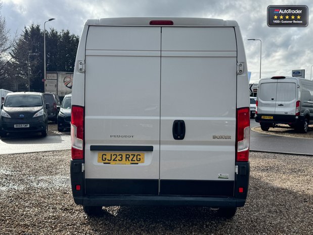 Peugeot Boxer LWB L3H2 Medium Roof Professional Premium Plus 335 SELECT 7