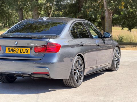 BMW 3 Series 3.0 330d M Sport Auto 4dr 14