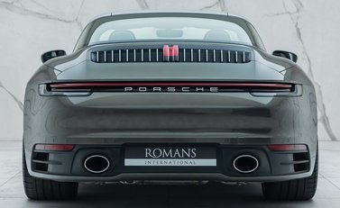 Porsche 911 Targa 4S (992) 7
