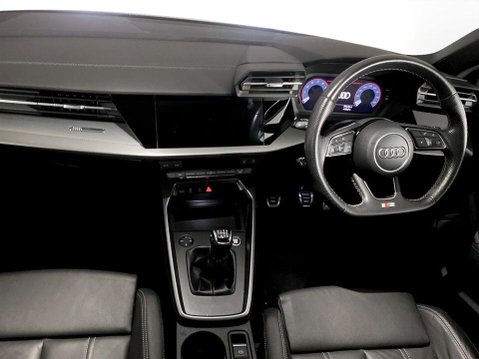 Audi A3 1.5 TFSI 35 S line Sportback 5dr Petrol Manual Euro 6 (s/s) (150 ps) Cruise 18