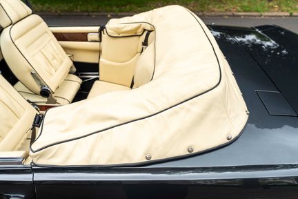 Aston Martin V8 Vantage X-Pack Volante 37