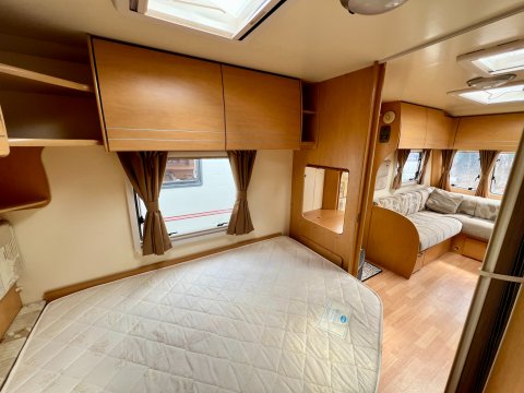 Bailey Olympus 534 25