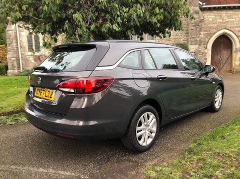 Vauxhall Astra 1.6 CDTi Tech Line Sports Tourer Euro 6 (s/s) 5dr 20