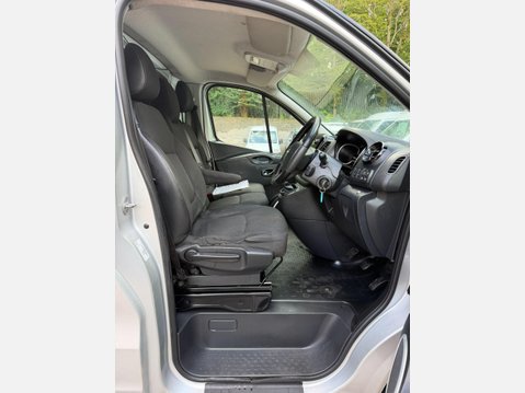 Vauxhall Vivaro 1.6 CDTi 2900 Sportive Panel Van 5dr Diesel Manual L2 H1 Euro 6 (120 ps) 28
