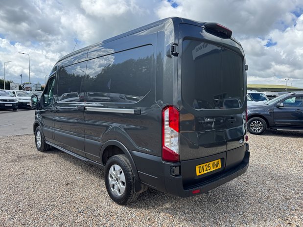 Ford Transit LWB L3H2 Med Roof Limited 350 Air Con Alloys Camera Nav Sensors EURO 6 15