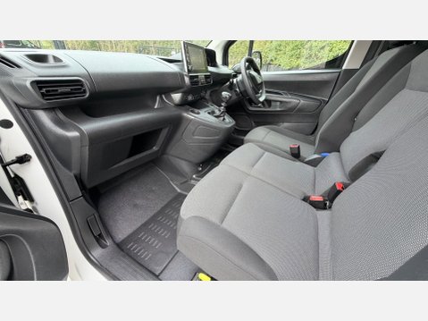 Peugeot Partner BLUEHDI PROFESSIONAL PREMIUM L1 30