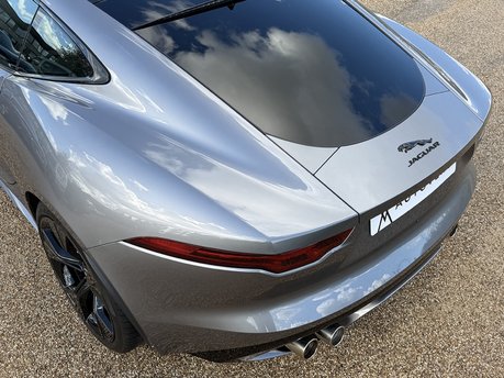 Jaguar F-Type 75 22