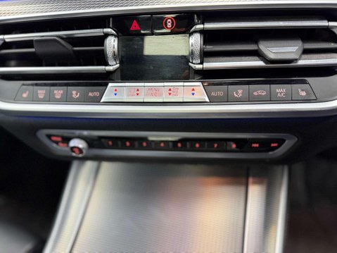 BMW X5 3.0 M50d SUV 5dr Diesel Auto xDrive Euro 6 (s/s) (400 ps) 36