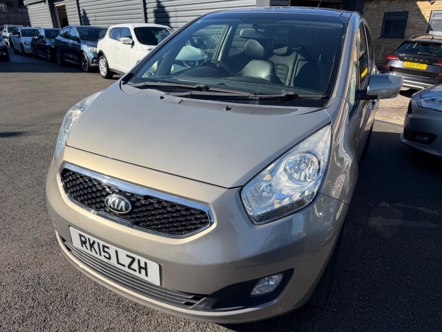 2015 Kia Venga — image 21
