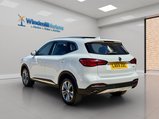 MG HS 1.5 T-GDI Exclusive Euro 6 (s/s) 5dr 9