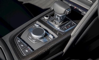 Audi R8 V10 Plus Spyder 19