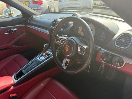 Porsche 718 CAYMAN S PDK 27
