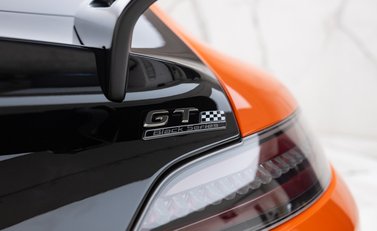 Mercedes-Benz Amg GT BLACK SERIES 49