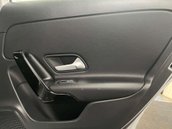 Mercedes-Benz A Class 1.3 A 180 SE Auto 5dr 28