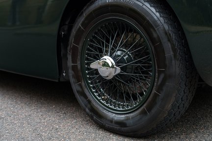 Jaguar XK 140 OTS Fast Road Spec 9