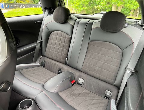 Mini Hatch 2.0 John Cooper Works Auto 3dr 41