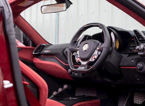 Ferrari 488 Pista Spider 13