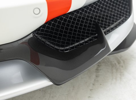 Ferrari 488 Pista Piloti 42