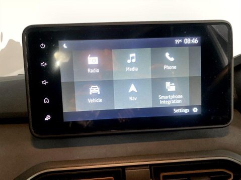 Dacia Jogger 1.6 Hybrid EXTREME MPV 5dr Petrol Hybrid Auto Euro 6 (s/s) (140 ps) Cruise 15
