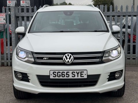 Volkswagen Tiguan 2.0 Tiguan R-Line TDI BlueMotion Technology 4Motion 4WD 5dr 4